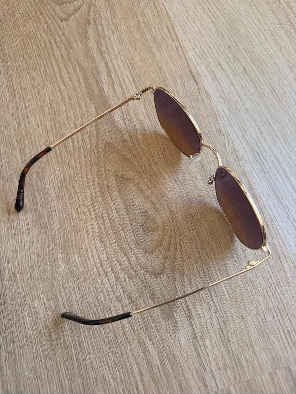 QuayJezabell sunglasses in brown and pink